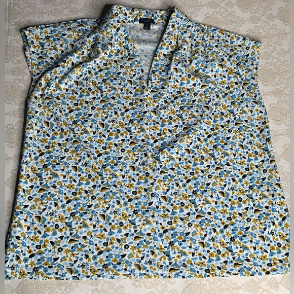 Ann Taylor Factory Women’s Large Floral Print Polyester Spandex Blouse - Picture 2 of 8